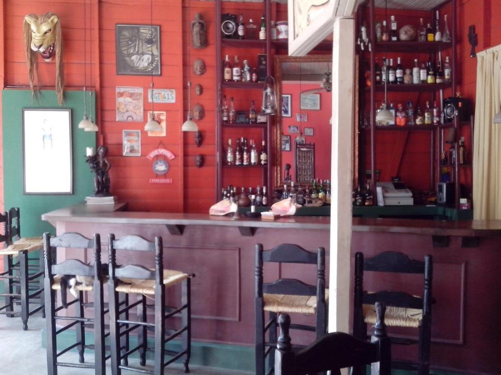 Hotel Loro Tuerto Barahona Екстериор снимка
